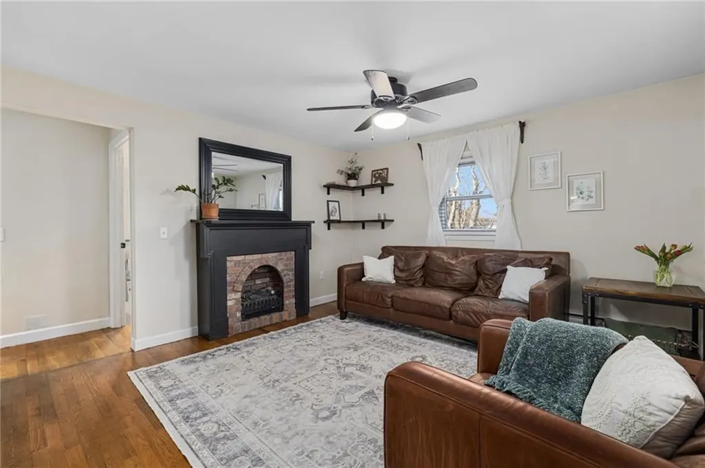 399 Brown Street East Providence RI 02914