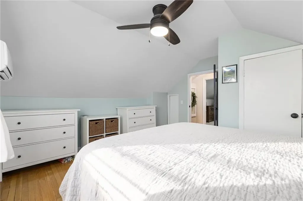 399 Brown Street East Providence RI 02914