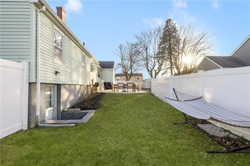 399 Brown Street East Providence RI 02914