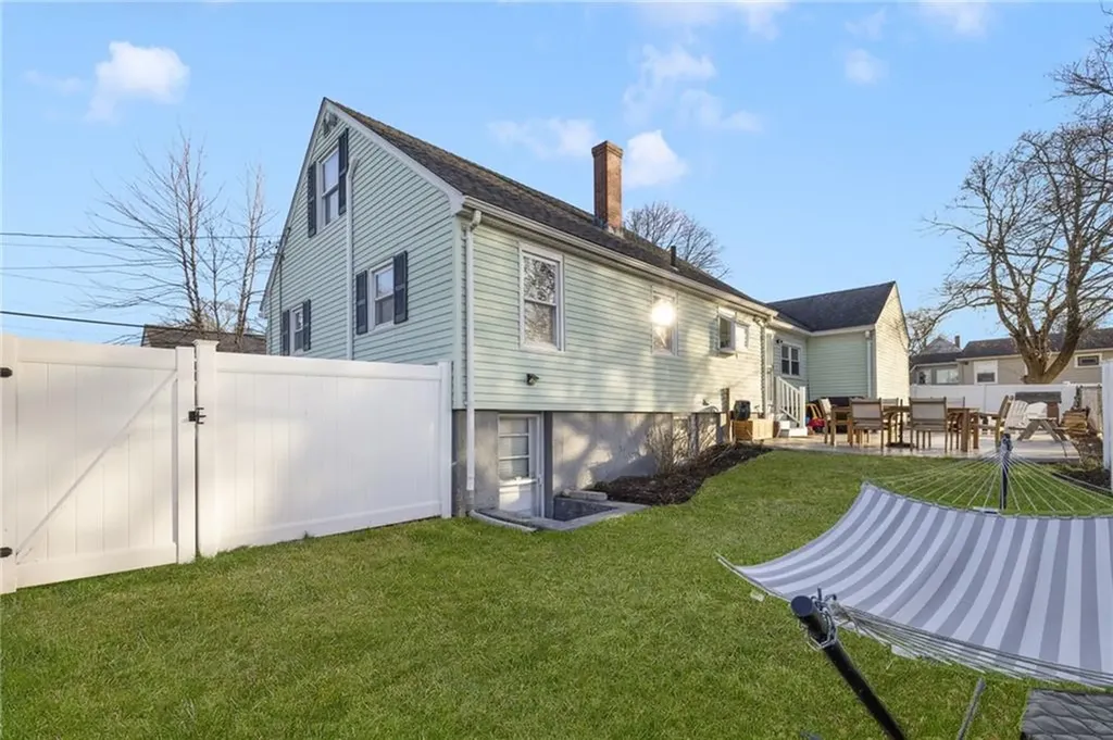 399 Brown Street East Providence RI 02914