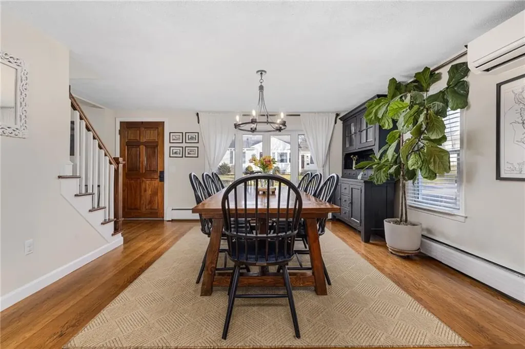 399 Brown Street East Providence RI 02914