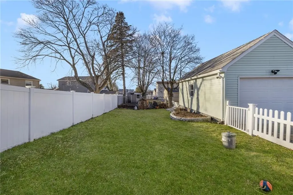 399 Brown Street East Providence RI 02914