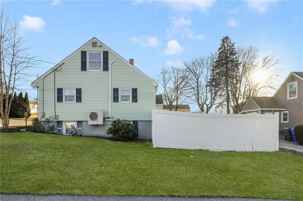 399 Brown Street East Providence RI 02914