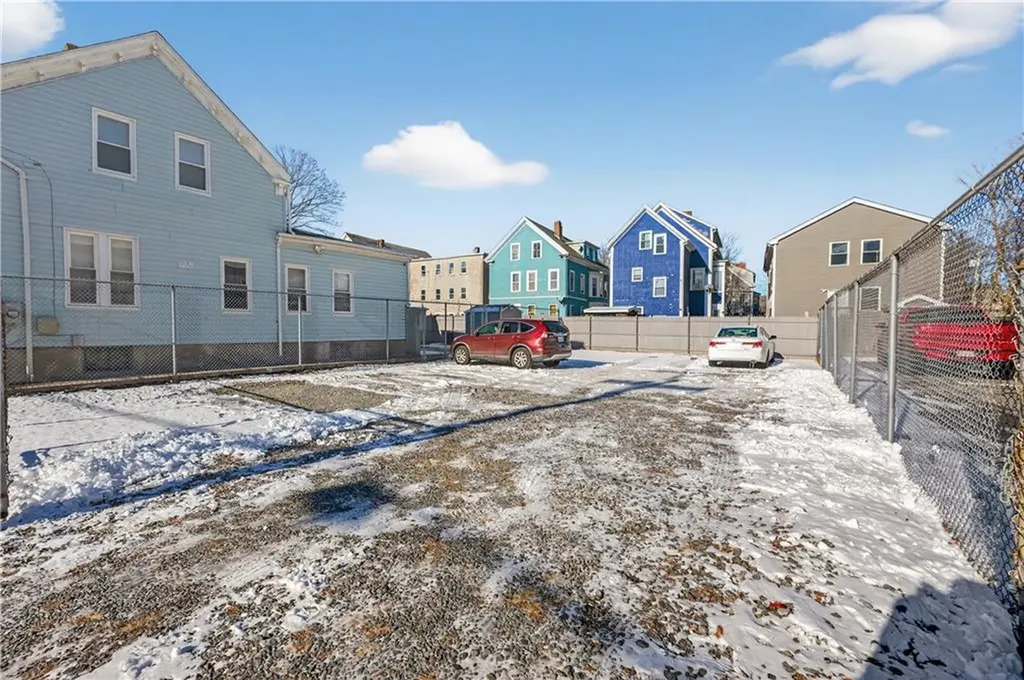 67 Wilson Street Providence RI 02907
