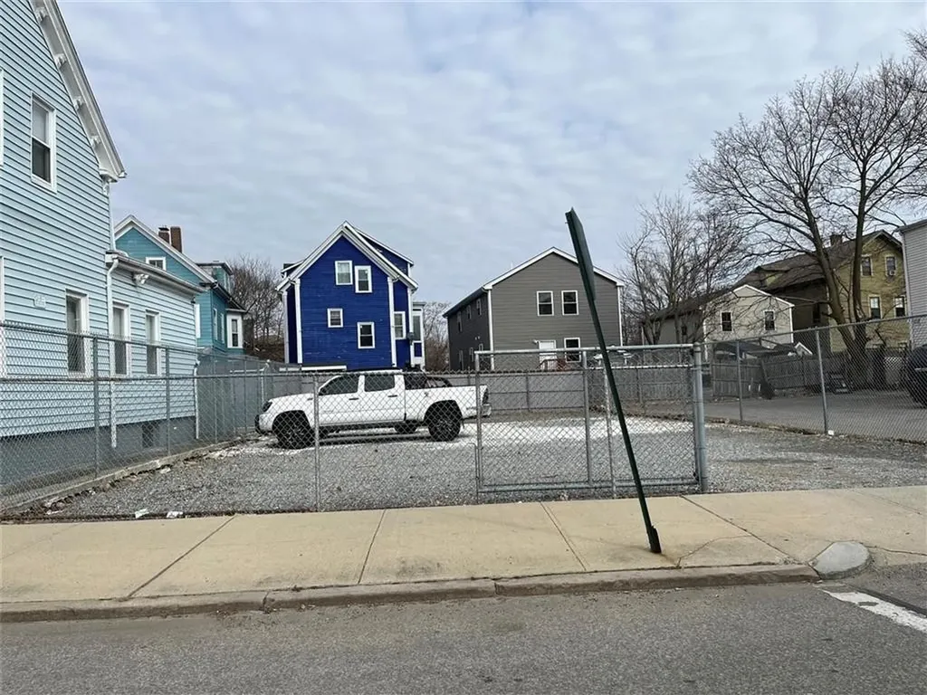 67 Wilson Street Providence RI 02907