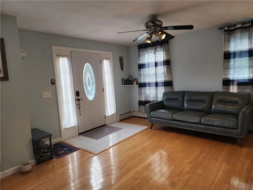 23 Tremont Street North Providence RI 02904