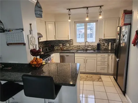 23 Tremont Street North Providence RI 02904