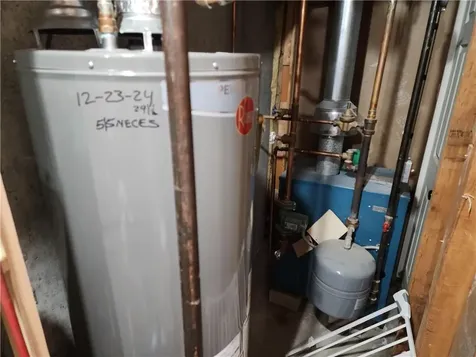 23 Tremont Street North Providence RI 02904