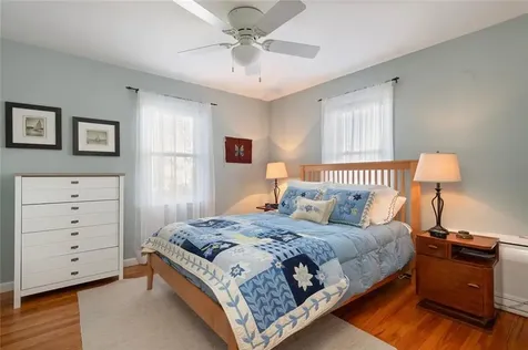 415 Wapping Road Portsmouth RI 02871