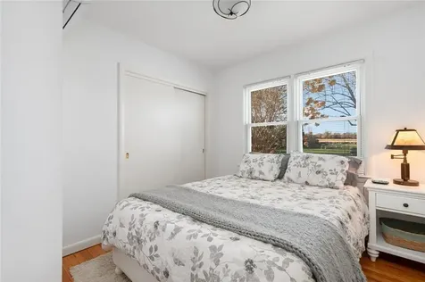 415 Wapping Road Portsmouth RI 02871