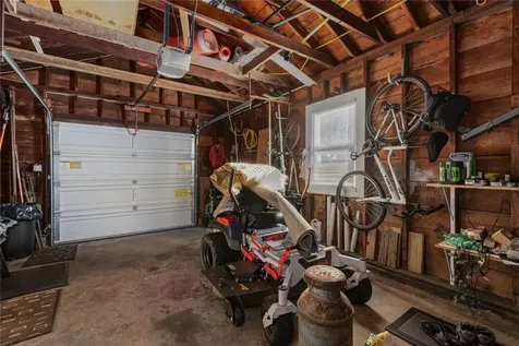 415 Wapping Road Portsmouth RI 02871