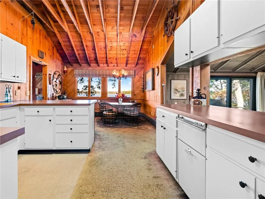 15 George W Finnerty Road Barrington RI 02806