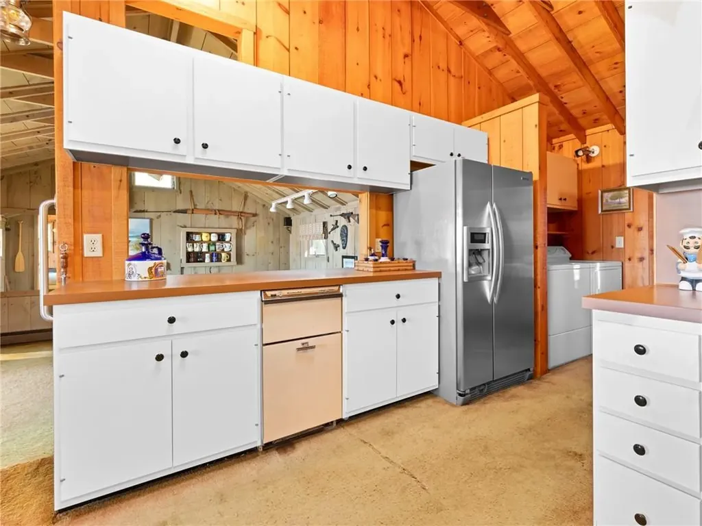 15 George W Finnerty Road Barrington RI 02806