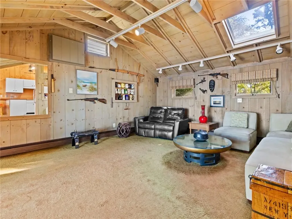 15 George W Finnerty Road Barrington RI 02806