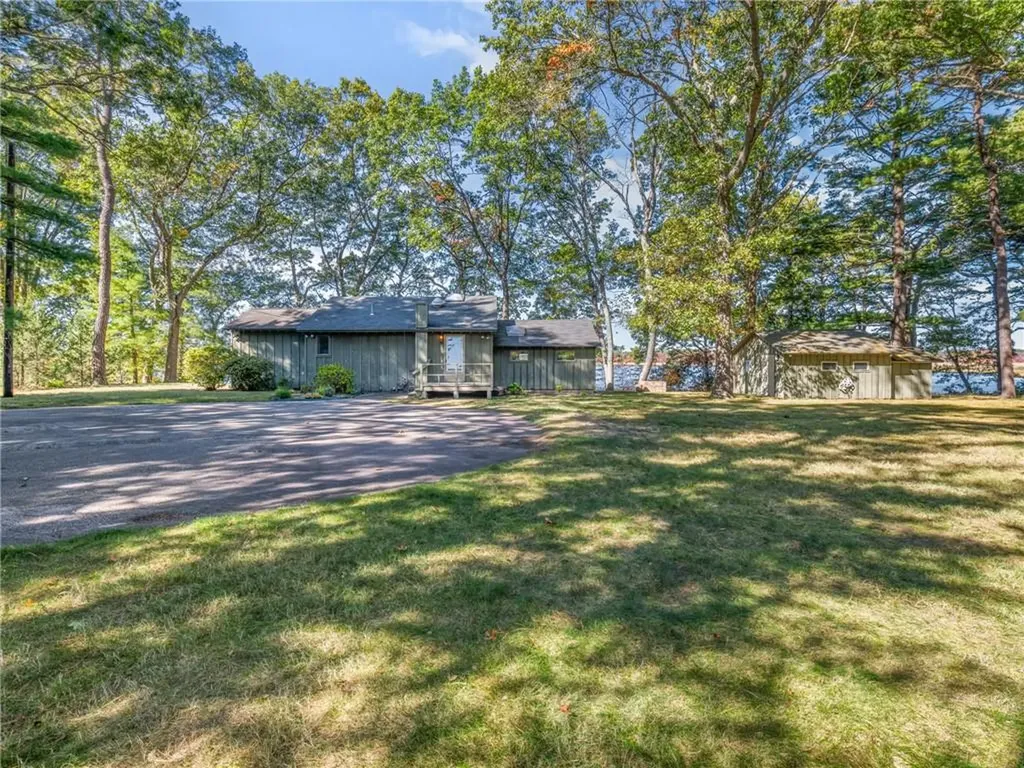 15 George W Finnerty Road Barrington RI 02806