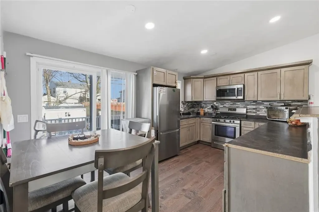 50 Batcheller Avenue Providence RI 02904