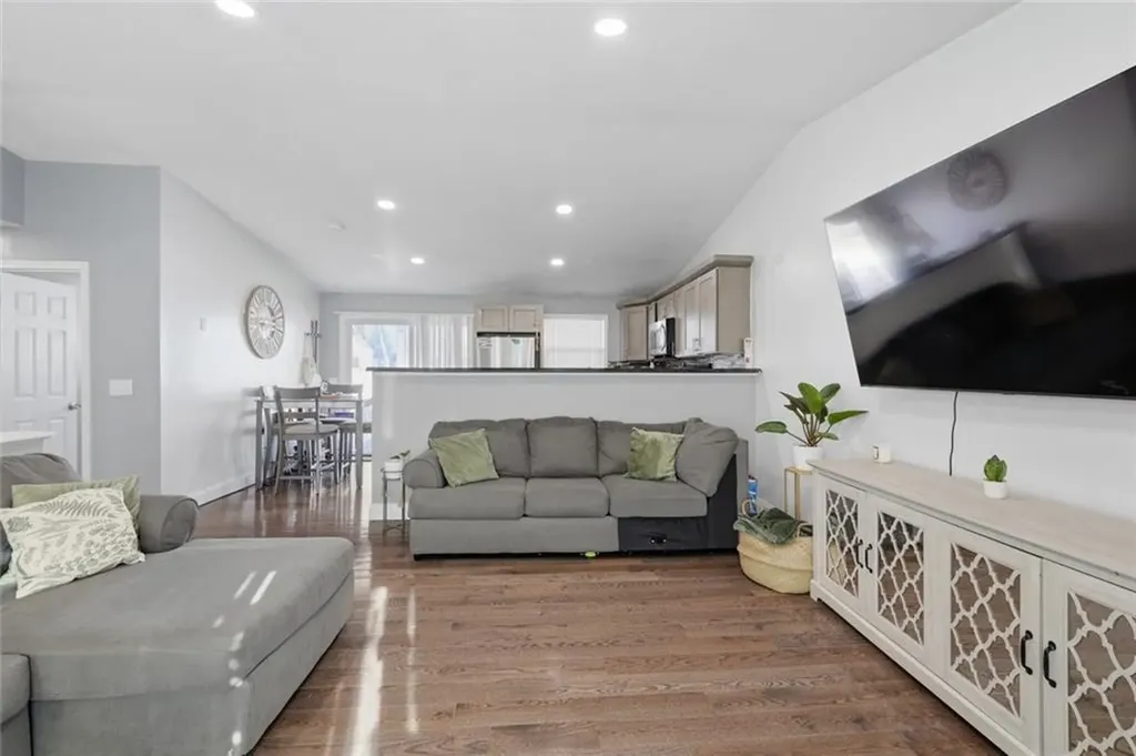 50 Batcheller Avenue Providence RI 02904