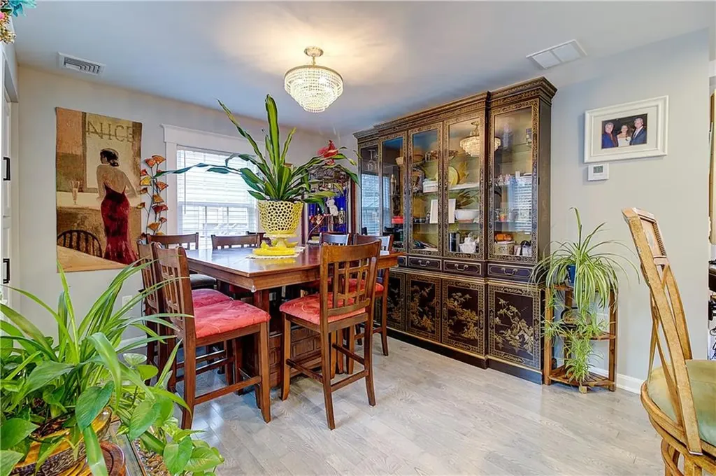 40 Lane 1 Warwick RI 02888