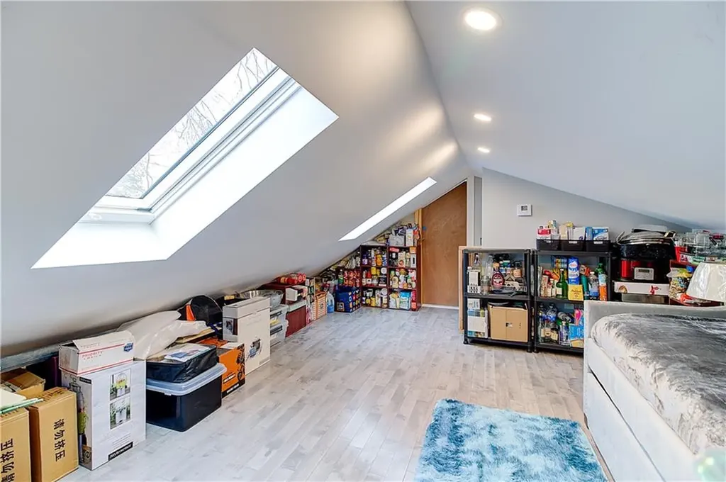 40 Lane 1 Warwick RI 02888