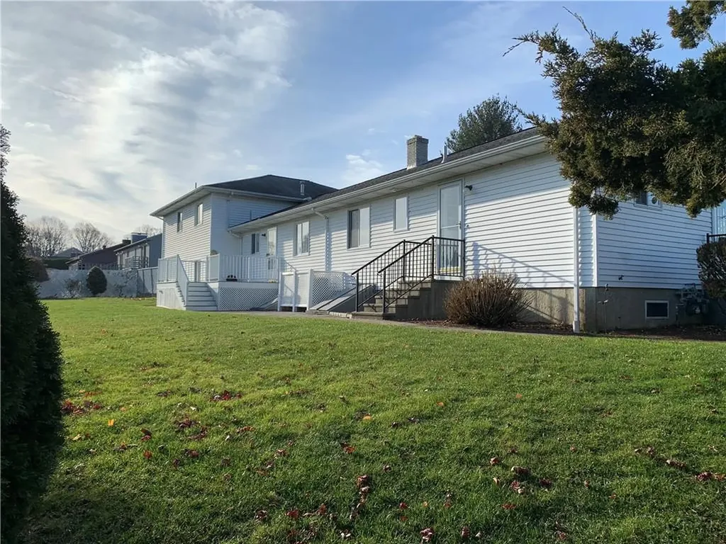 14 Ferncrest Drive Johnston RI 02919