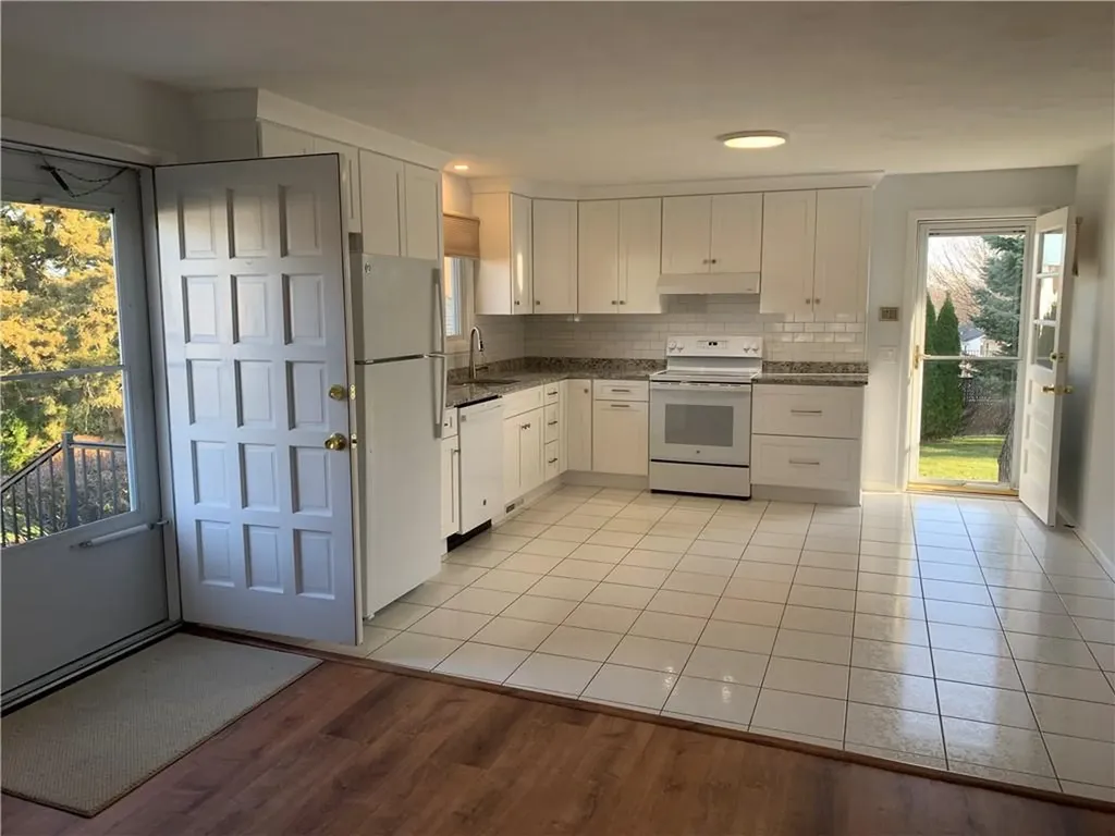 14 Ferncrest Drive Johnston RI 02919