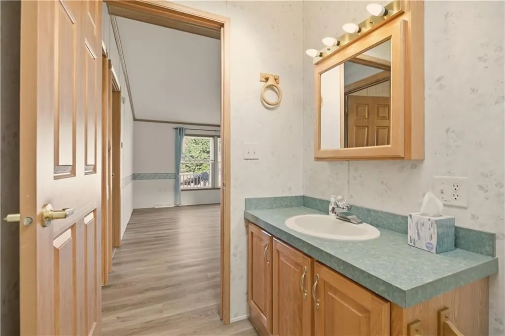 35 Cathy Circle Portsmouth RI 02871