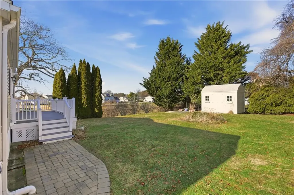 35 Cathy Circle Portsmouth RI 02871