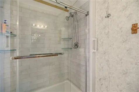 35 Cathy Circle Portsmouth RI 02871