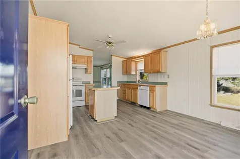 35 Cathy Circle Portsmouth RI 02871