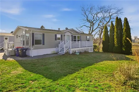 35 Cathy Circle Portsmouth RI 02871