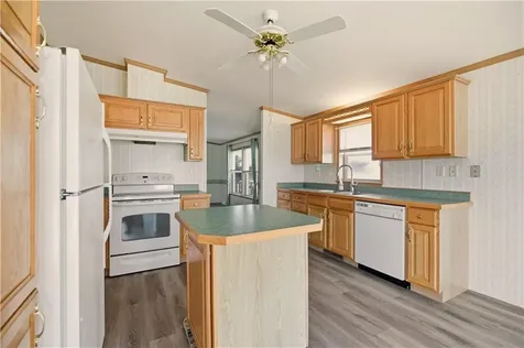 35 Cathy Circle Portsmouth RI 02871