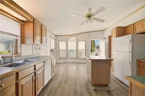 35 Cathy Circle Portsmouth RI 02871