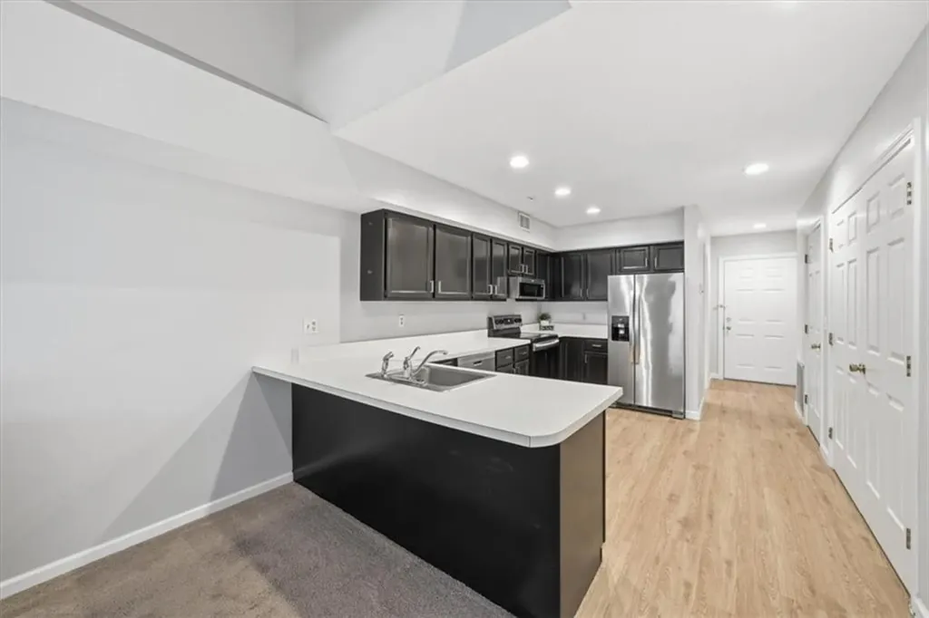 3524 West Shore Road Warwick RI 02886