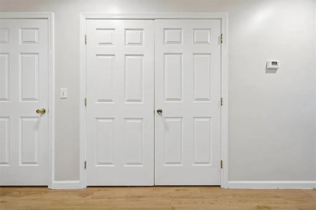 3524 West Shore Road Warwick RI 02886