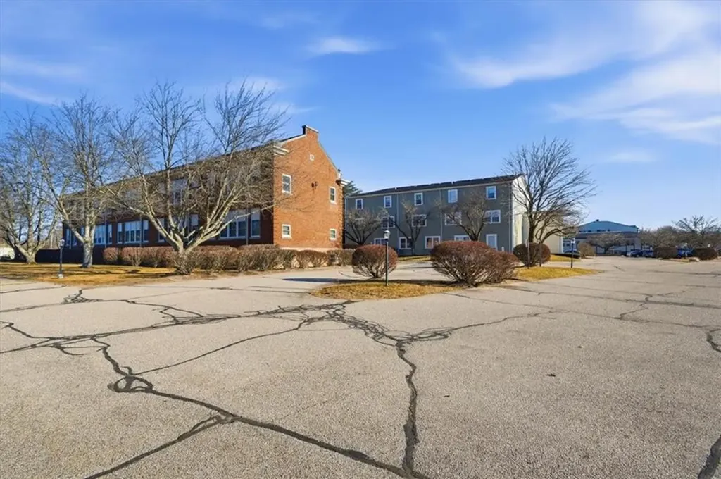 3524 West Shore Road Warwick RI 02886