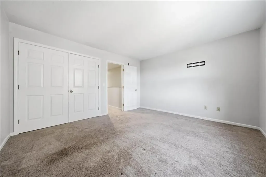 3524 West Shore Road Warwick RI 02886