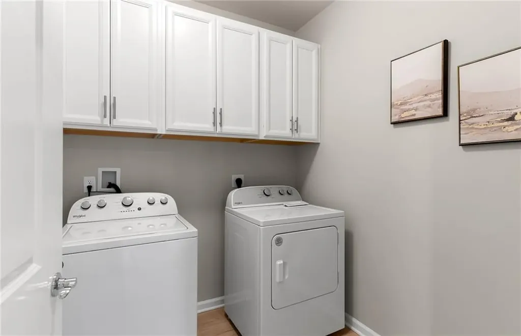 141 East Point Drive East Providence RI 02916