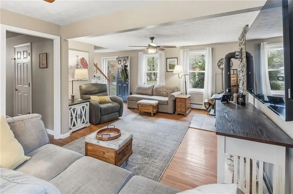 20 Auburn Drive Charlestown RI 02813