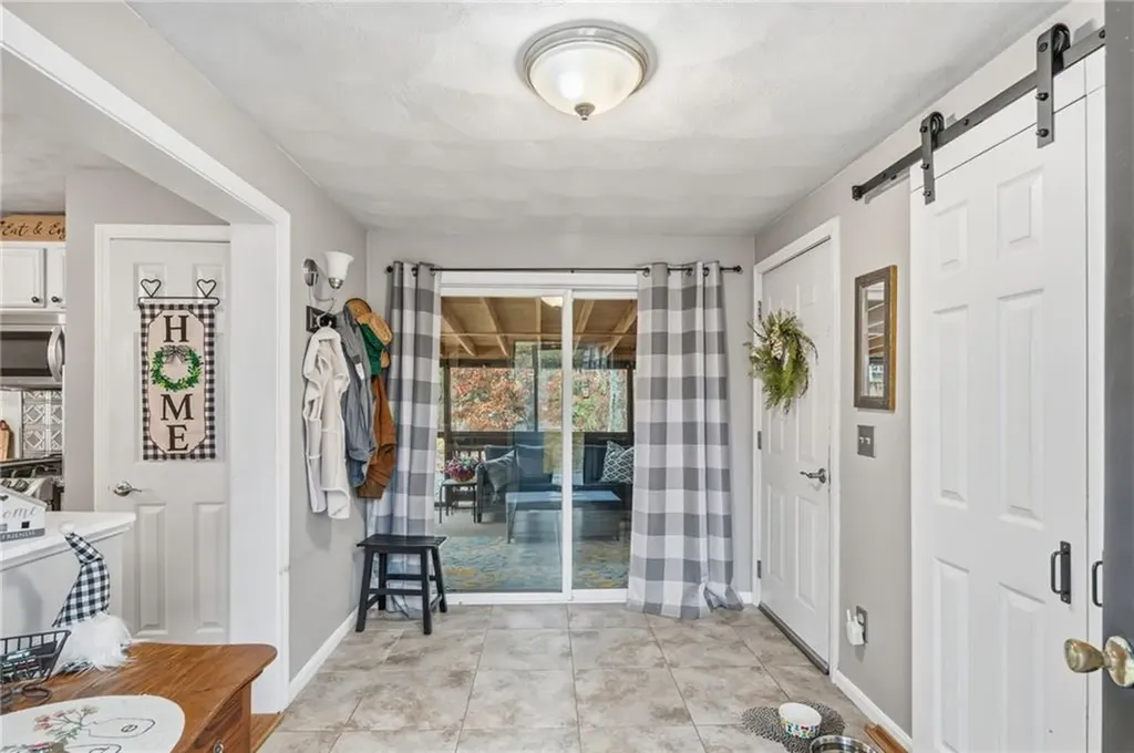 20 Auburn Drive Charlestown RI 02813