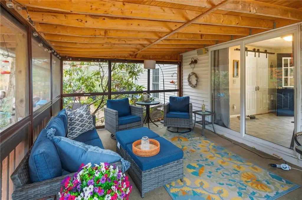 20 Auburn Drive Charlestown RI 02813