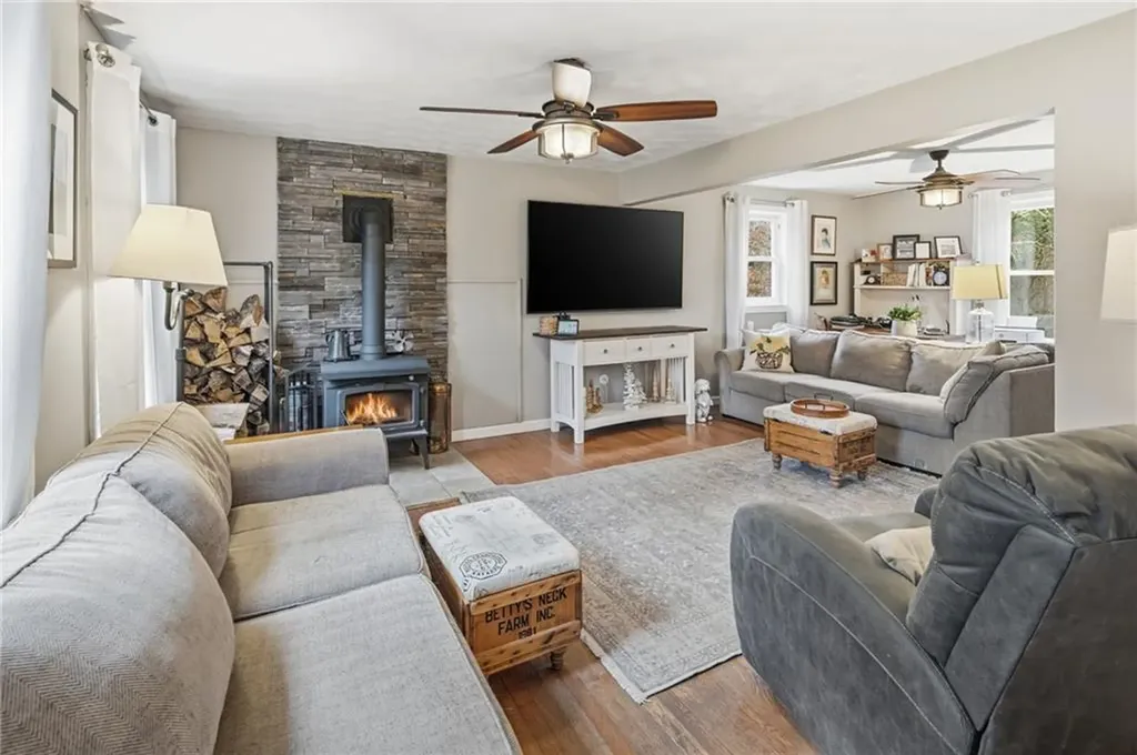 20 Auburn Drive Charlestown RI 02813