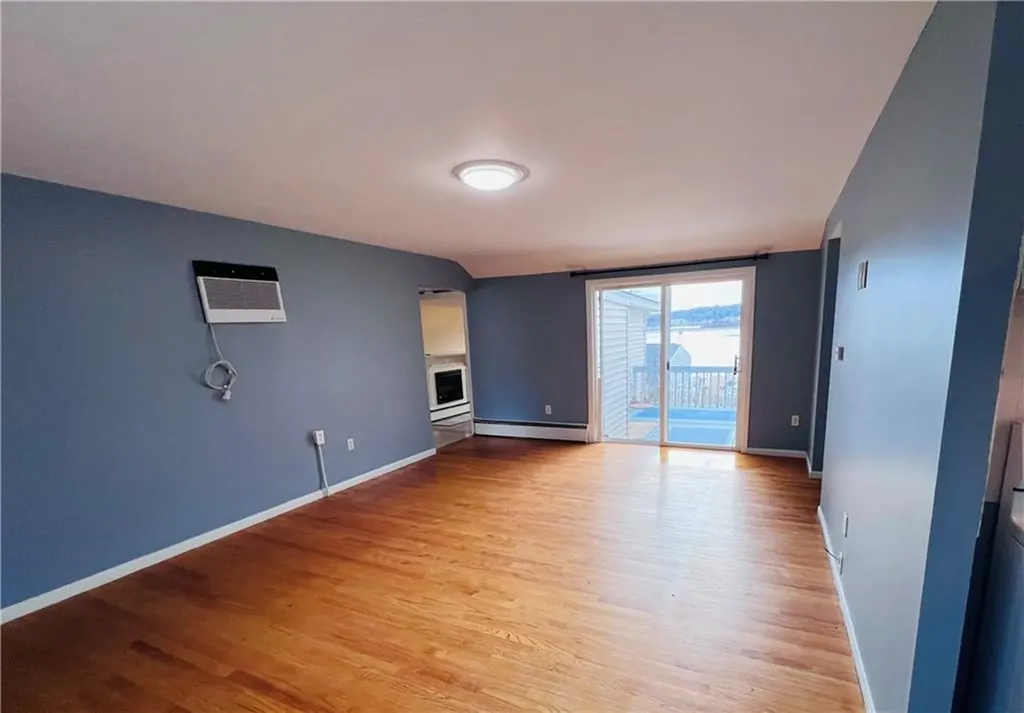 93 Grand View Drive Warwick RI 02886