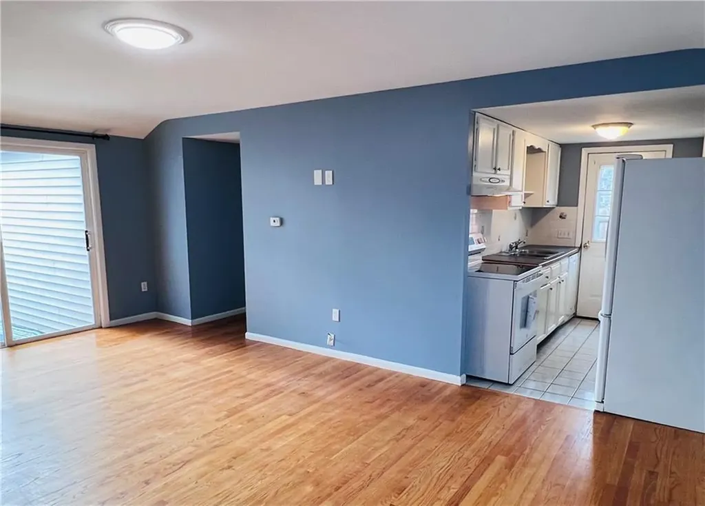 93 Grand View Drive Warwick RI 02886