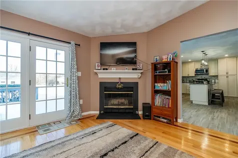 87 Mann School Road Smithfield RI 02917