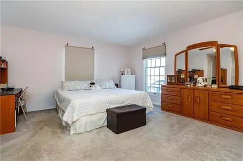 87 Mann School Road Smithfield RI 02917