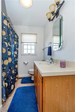 87 Mann School Road Smithfield RI 02917