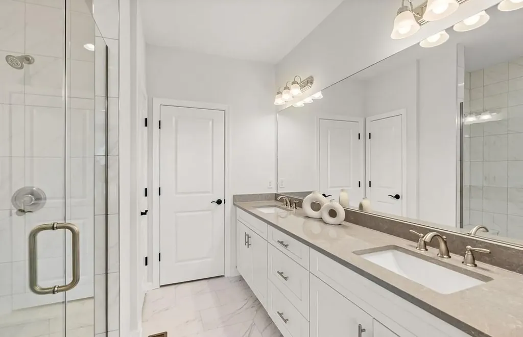 38 East Point Drive East Providence RI 02916