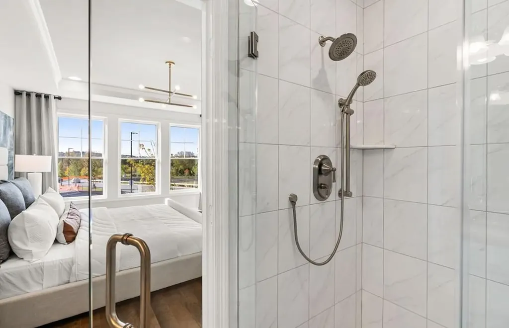 38 East Point Drive East Providence RI 02916