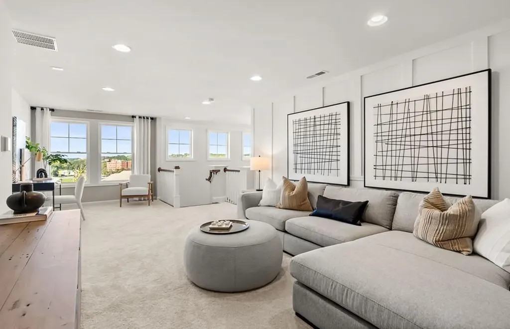 38 East Point Drive East Providence RI 02916