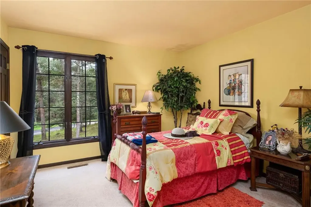 28 Weaver Hill Road West Greenwich RI 02817